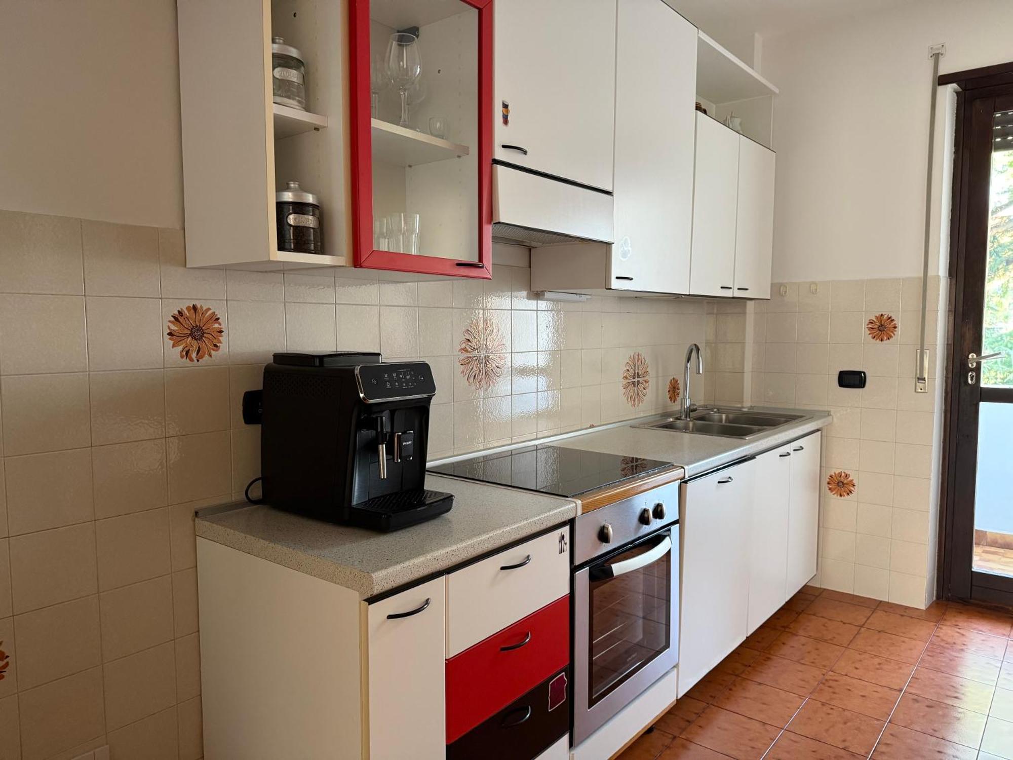 Appartamento Spazioso Con 3 Camere Da Letto Riva del Garda Exterior photo